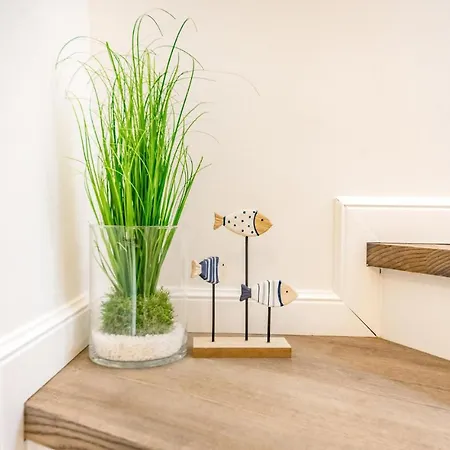 Baltic Village-damp Casa de Férias *